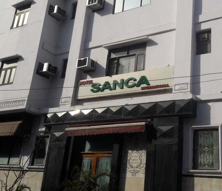 Hotel Sanca International New Delhi Exteriör bild